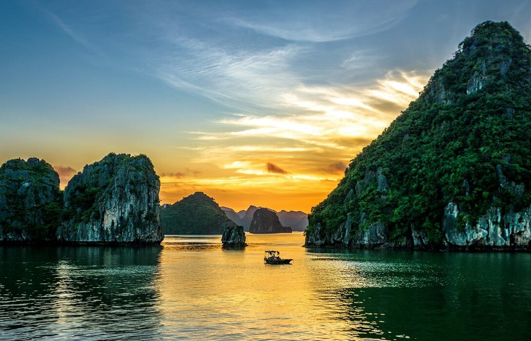 Complete Guide To Vietnam Tours